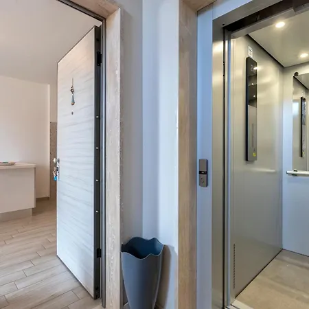 Ionio Apartman *