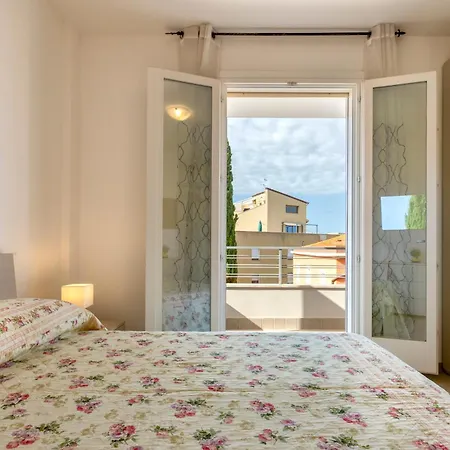 Apartman Ionio *